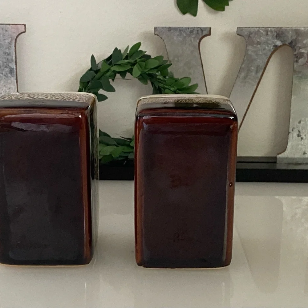 Pier 1 Salt & Pepper Shakers‎ Retired Mid Century Modern Ceramic Brown